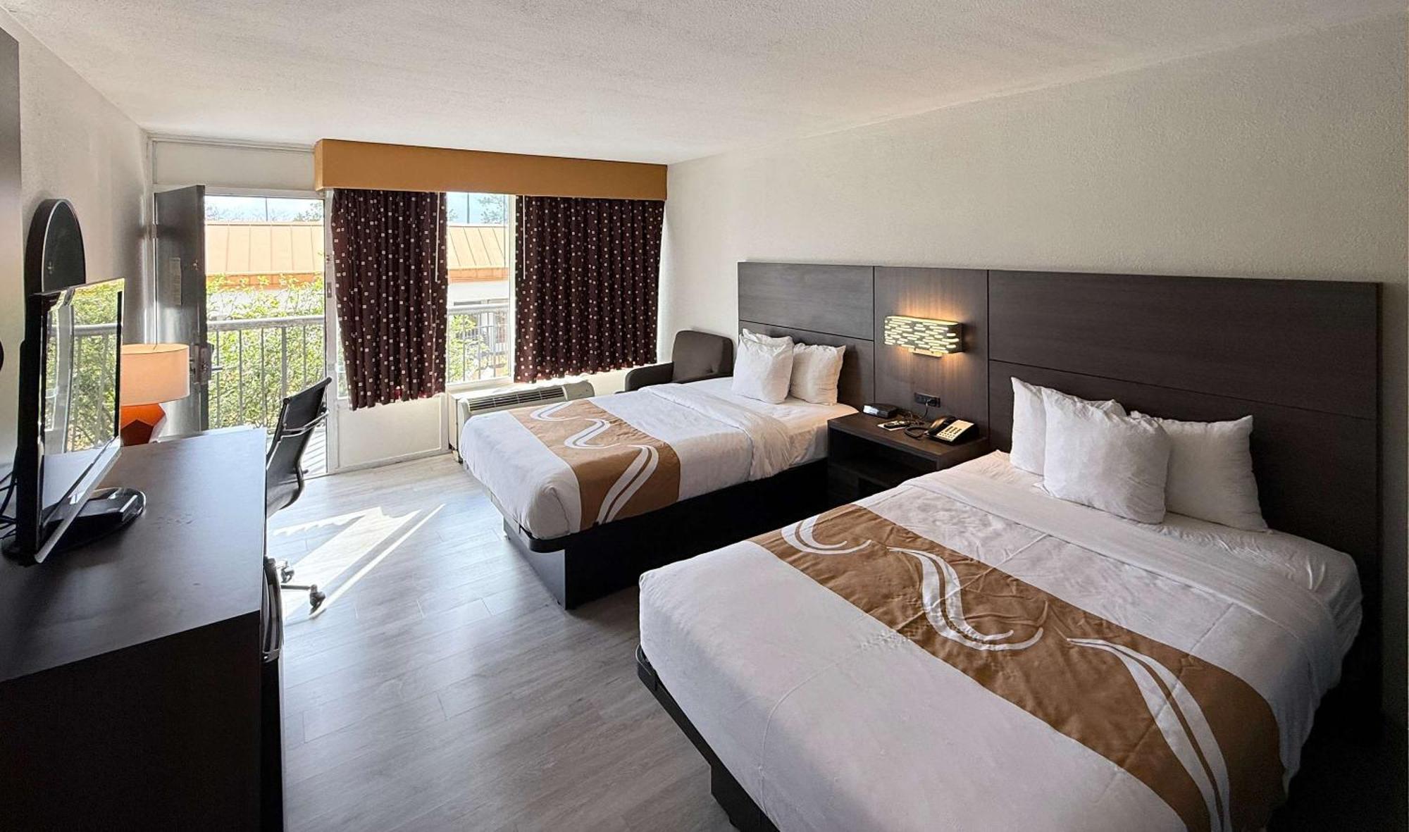 Quality Inn & Suites Baton Rouge West - Port Allen Eksteriør billede